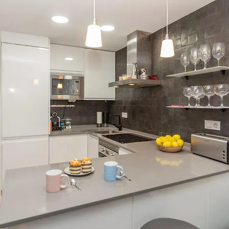 Apartment Leon By Interhome Lloret de Mar